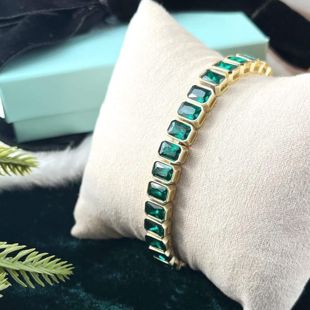 Instagram post from parklanemexico. This post is in position 3.